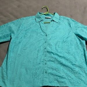 Studio Works Teal Button Up Women’s Blouse w/ palm leaf pattern No Size Pls Read